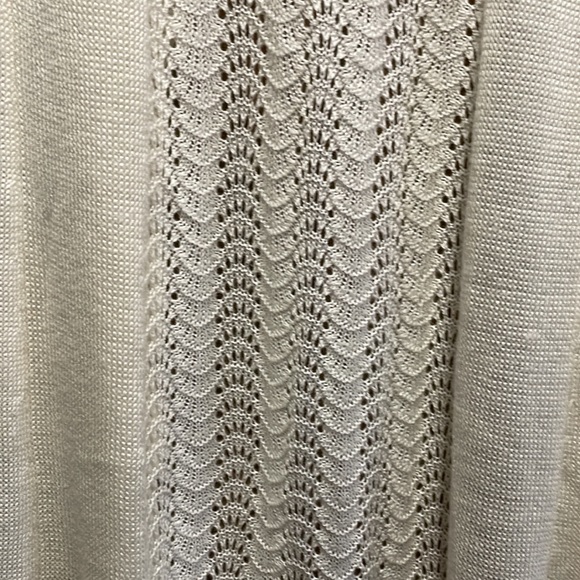 Tobi Long Cream knit Scalloped edges Cardigan in Medium - Picture 9 of 13